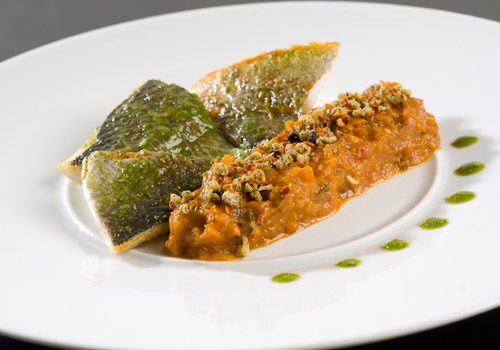 Recette : Filet de daurade au pesto et sa fine ratatouille confite - EpiSaveurs
