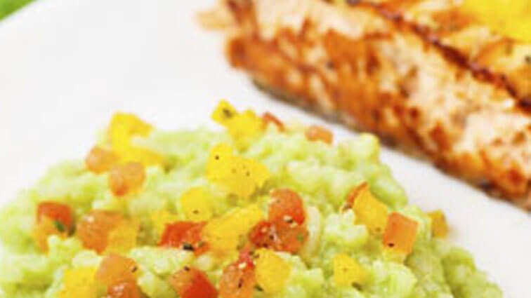 Recette : Saumon à la crème d'avocat tropical - TerreAzur