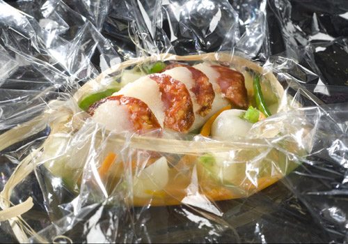 Recette : Papillote de cabillaud au chorizo et ses légumes d’hiver - EpiSaveurs