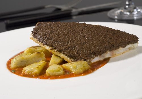 Recette : Filet de daurade tapenade d’olive noire et artichauts à l’Egyptienne - EpiSaveurs
