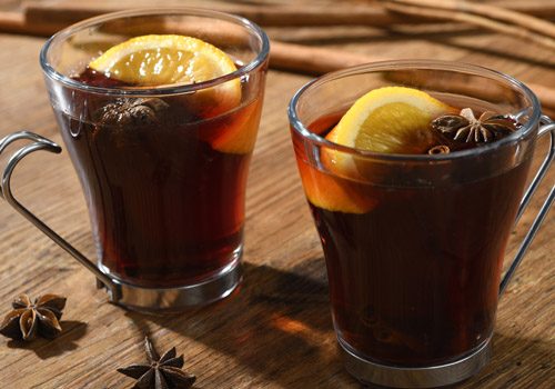 Vin chaud aux épices : Recette de Vin chaud aux épices