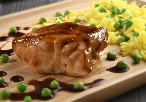 Recette : Cabillaud « Black Cod » accompagné de riz et petit pois au safran - EpiSaveurs