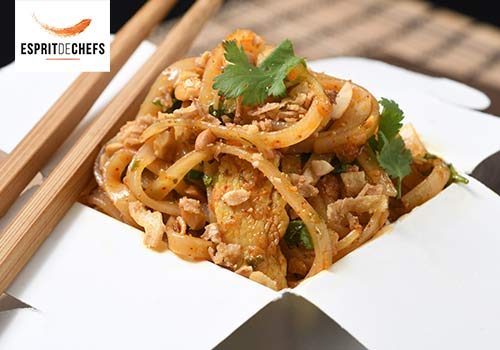 Recette : Pad thaï au poulet mariné - EpiSaveurs