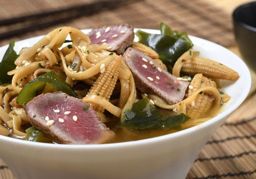 Recette : Nouilles sautées à l'agneau et au soja - EpiSaveurs