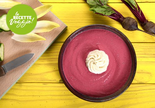 Recette : Soupe de betterave et son espuma d'endives - EpiSaveurs