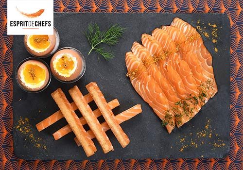 Recette : Œuf coque et mouillettes au saumon en gravlax - EpiSaveurs