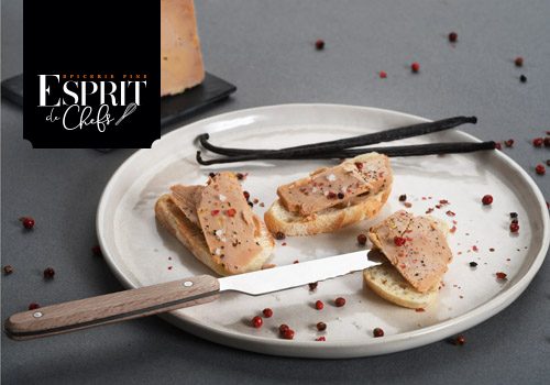 Recette : Foie gras en terrine à la vanille et au poivre fumé - EpiSaveurs