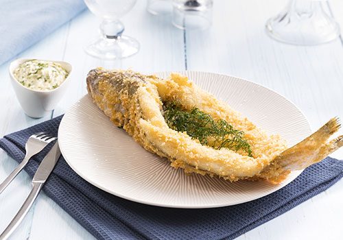 Recette : Merlan Colbert chapelure Panko sauce tartare et friture d’herbe - EpiSaveurs